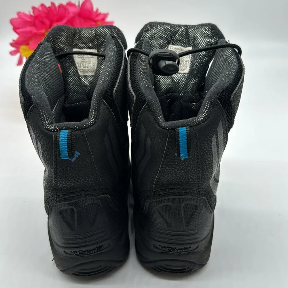 Columbia Black Blue Winter Boots Size 3 WRB6472D